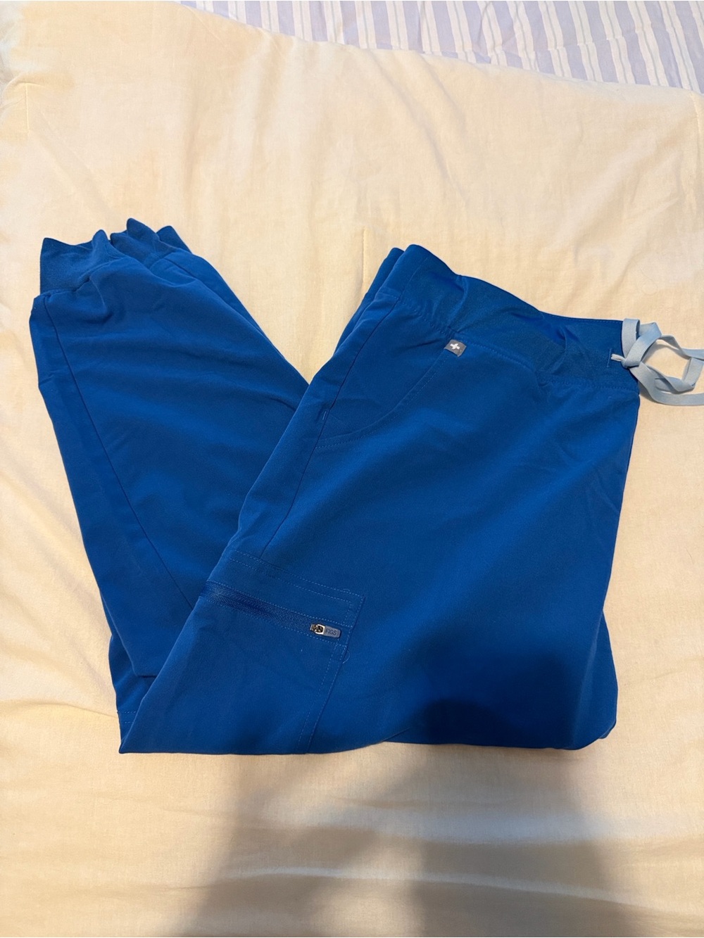 Figs royal blue xl petite joggers